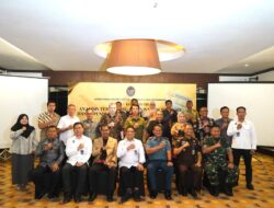 Kasiren Korem 033/WP ikuti Rakor Analisis Terkait Isu Administrasi Wilayah dan Kependudukan dalam mencapai target pembangunan di provinsi Kepri.