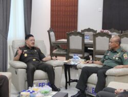 Danrem 033/Wira Pratama Sambut Silaturahmi Kajati Kepri di Makorem.