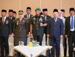 Danrem 033/WP Menghadiri Penganugerahan Tanda Kehormatan Satyalancana Karya Satya Tahun 2025.